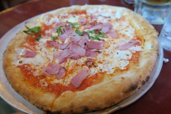 pizza at via Napoli restaurant