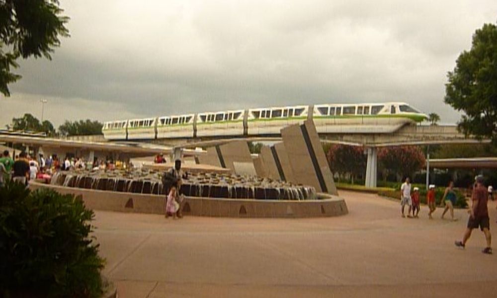 Epcot monorail