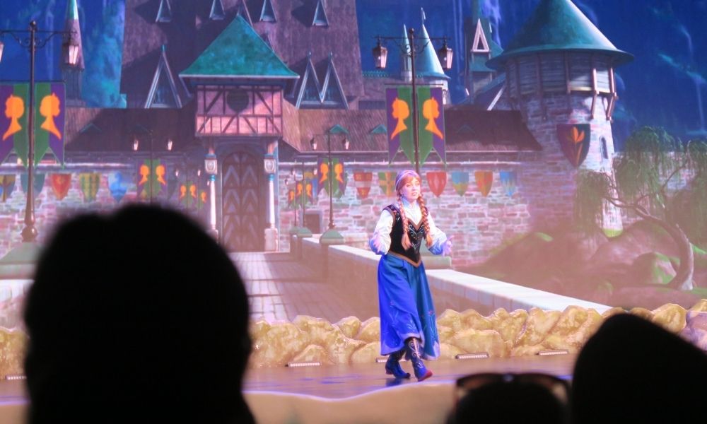 Frozen sing a long in Hollywood Studios