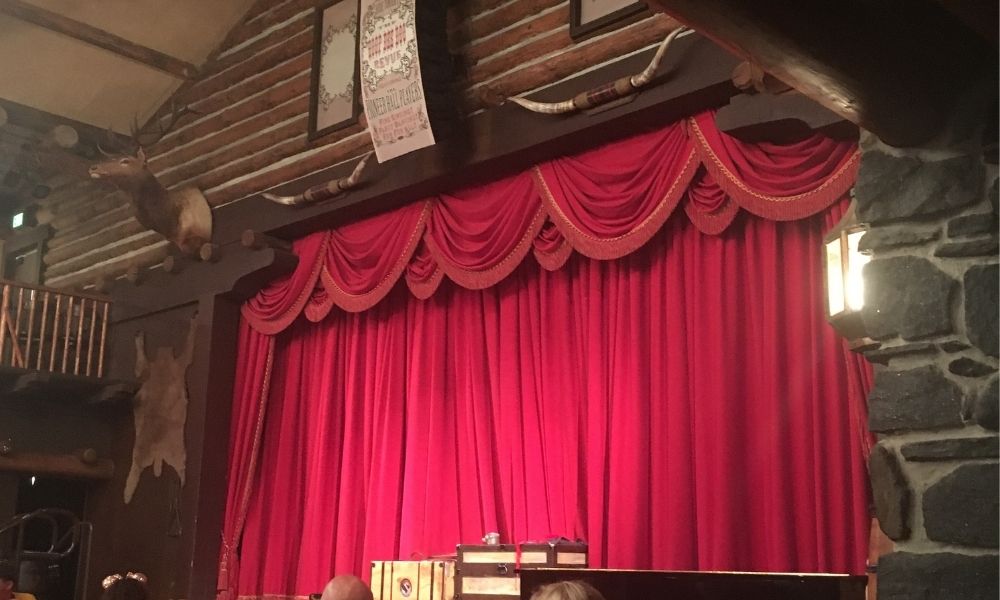 Pioneer Hall Hoop Dee Doo Revue