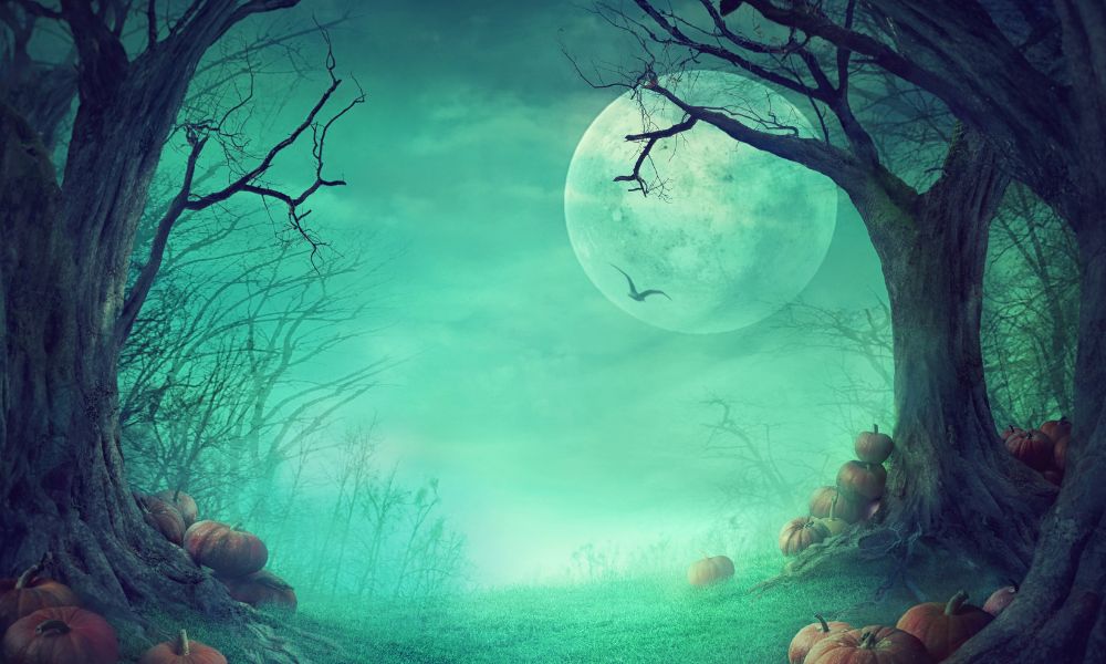 spooky moon